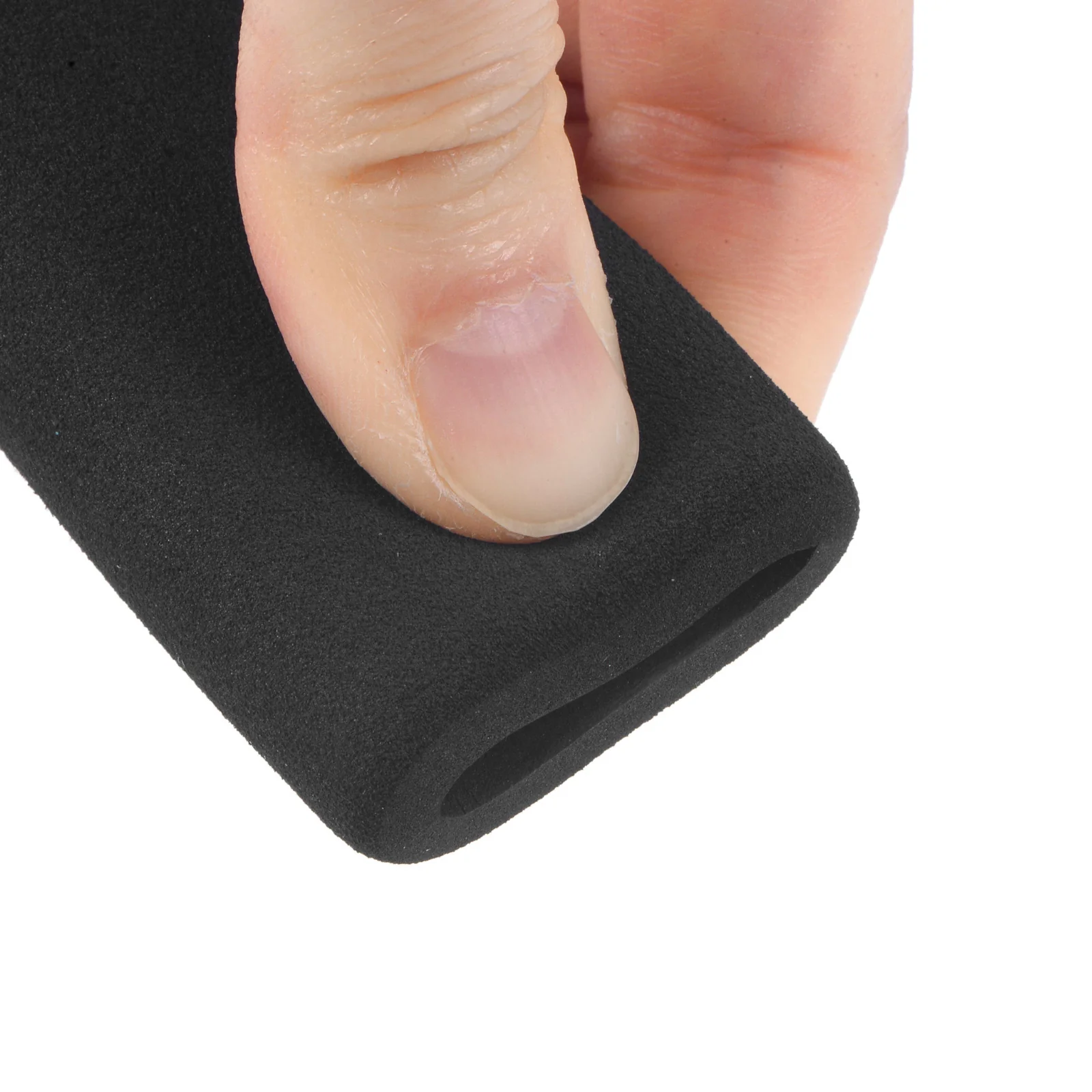 Uxcell Pipe Insulation Tube Foam Tubing for Handle Grip 24mm ID 34mm OD 200mm Black - Image 4