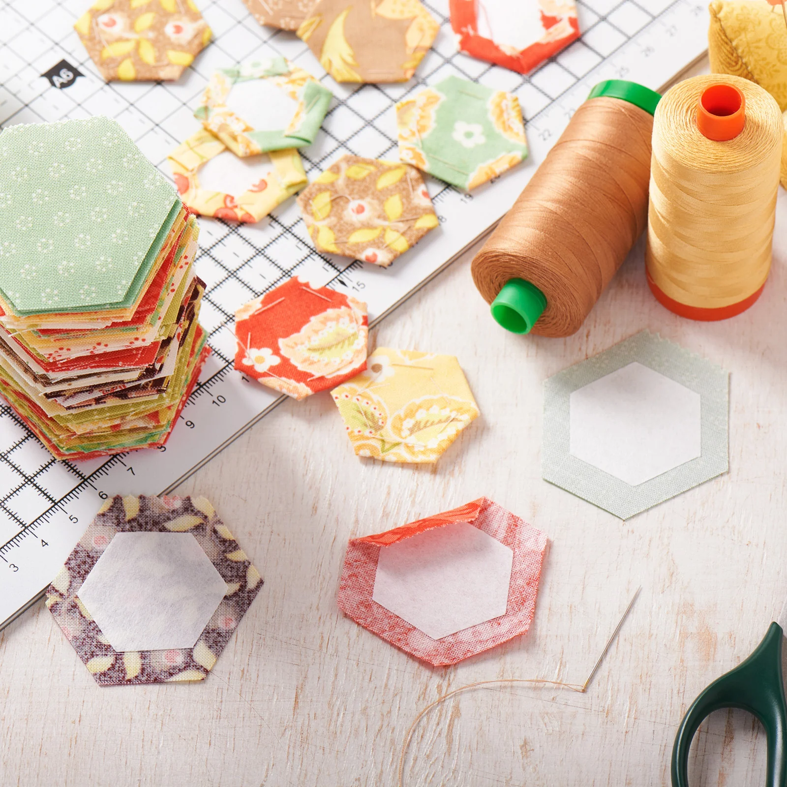 400pcs Hexagon 2-Inch Paper Piecing Paper English Paper Quilting Template - Image 6